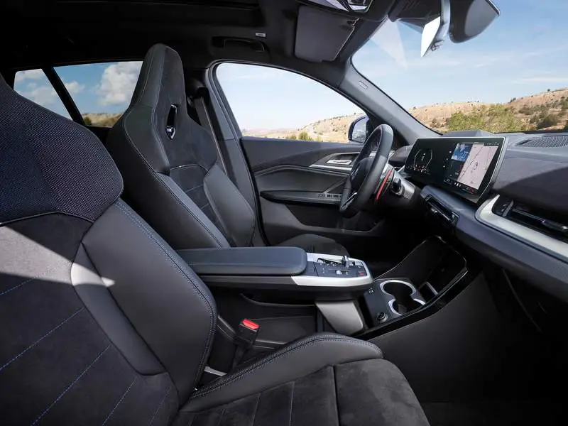 Noleggio lungo termine BMW X2