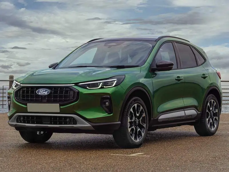 Noleggio lungo termine Ford Kuga